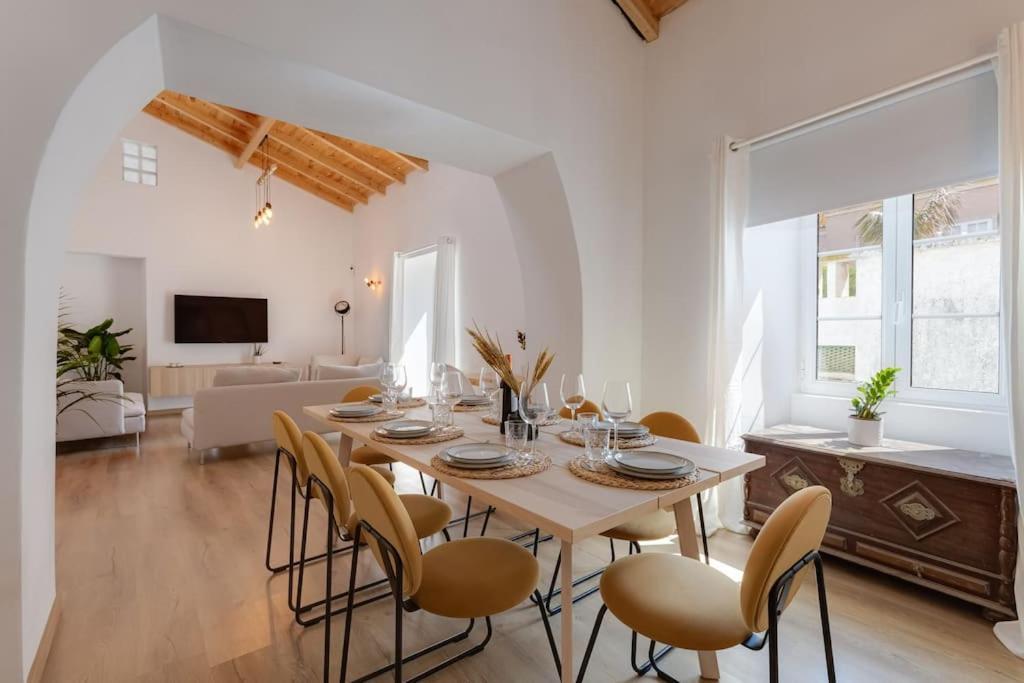 Apartamento Renovated Historic ~large & Cozy ~casa Nespereira *