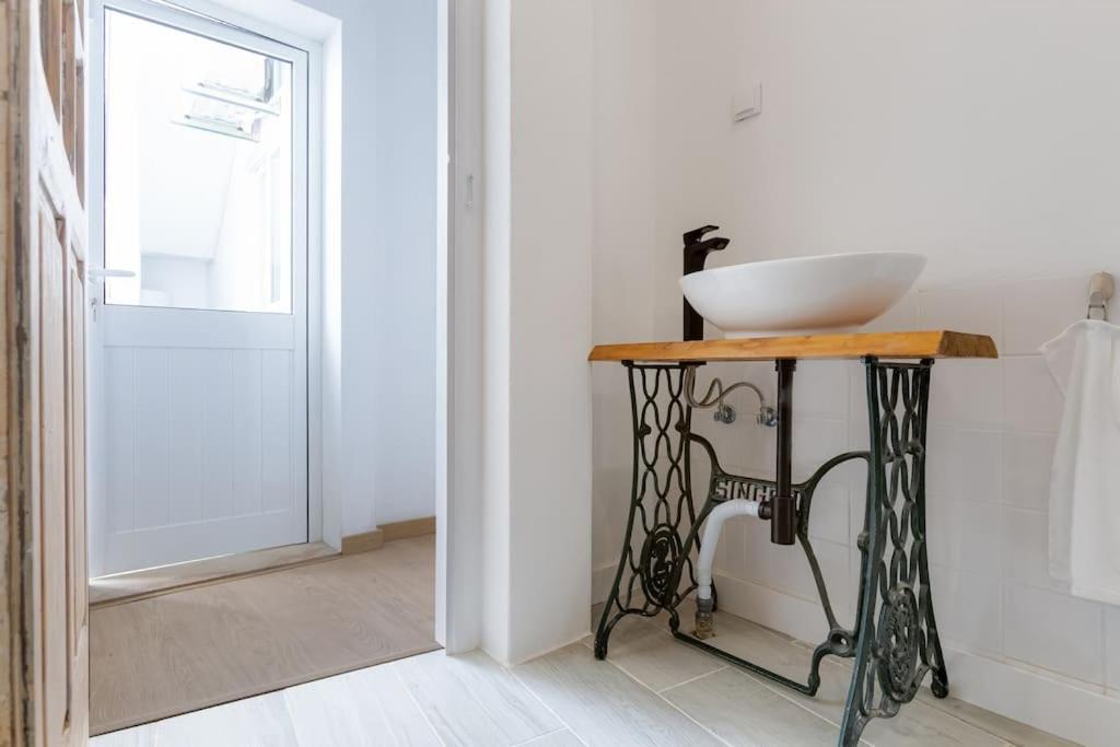 Apartamento Renovated Historic ~large & Cozy ~casa Nespereira